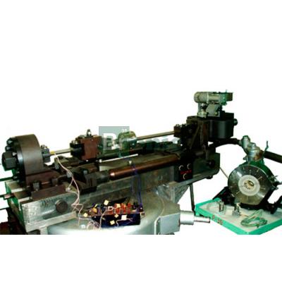 Фото установки для испытаний замковых соединений УЗС-Р